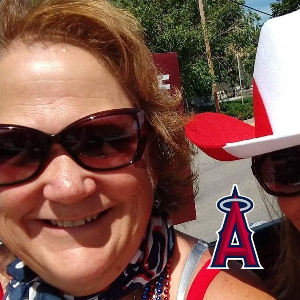 Meet your Posher, Robin